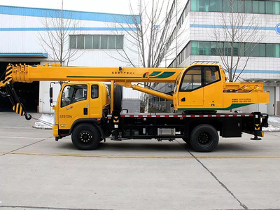 小吊车保养的秘笈 提升起重设备安全与寿命的关键